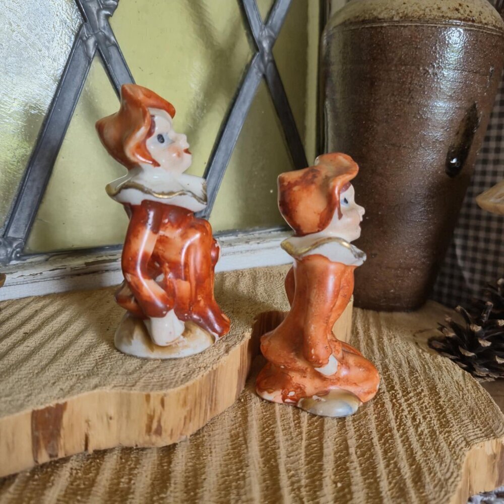 Vintage Elf Salt & Pepper Shakers - Picture 4 of 7